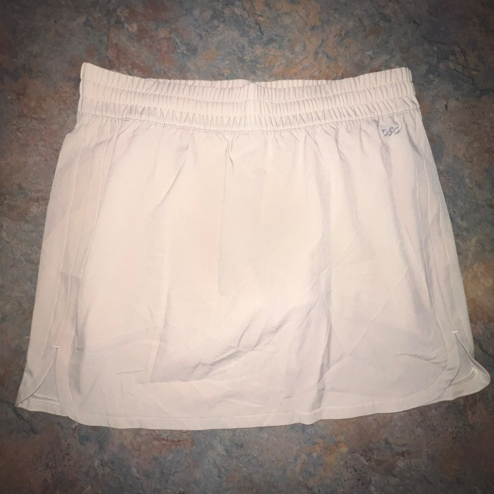 DSG Women's Mid-Rise Stride Skort, Small, Beige